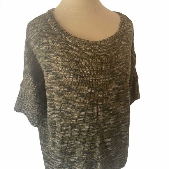 Eyelash Oversized Shades of Green Sweater - Picture 13 of 13